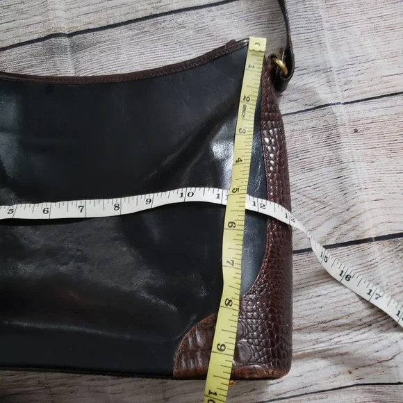 BRAHMIN Black Leather Brown Pecan Croc Embossed Vintage Handbag